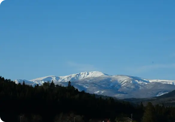 栗原の山
